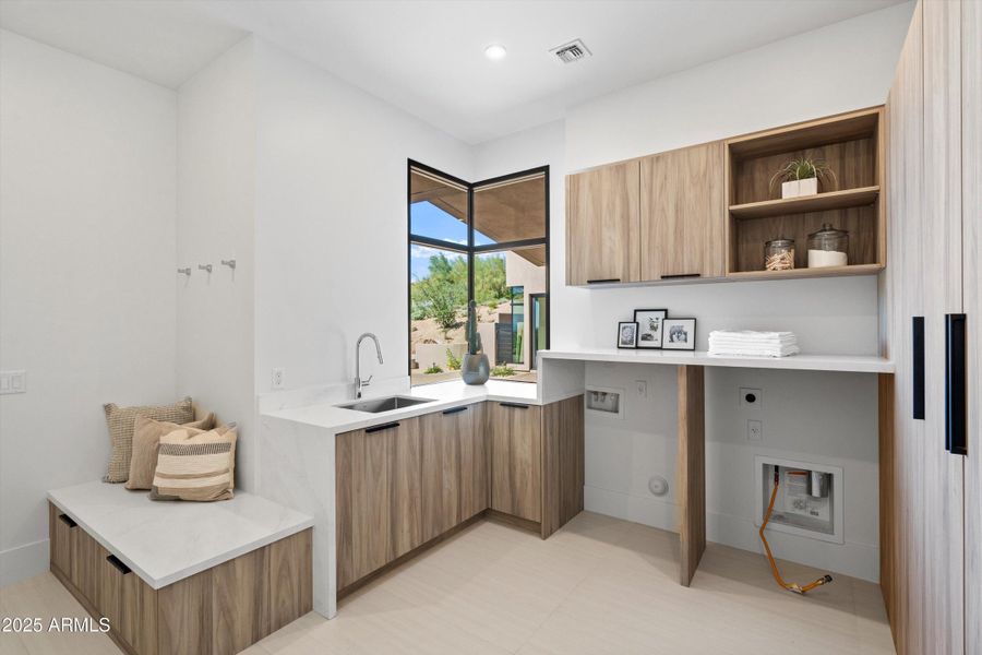 26-Mudroom 26-Mudroom