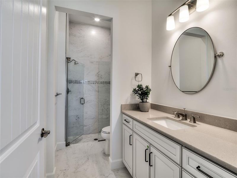 Furnished interior view inside a new home in Del Webb Catalina, Lakewood Ranch (Image 17).