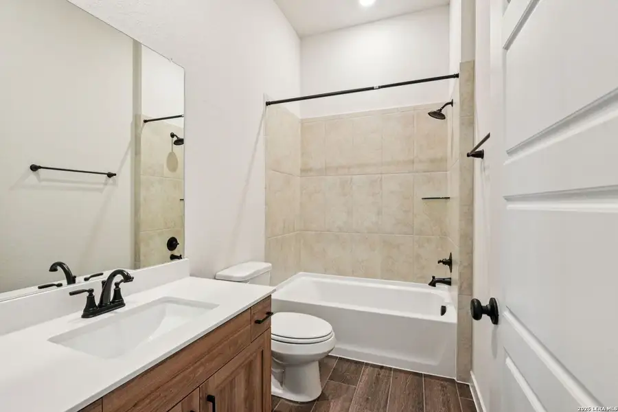 Furnished interior view inside a new home in Stream Waters, Seguin (Image 4).