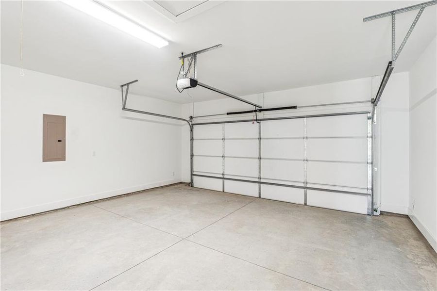 Spacious, unfurnished interior of a new home in Crescent Pointe at Great Sky, Canton (Image 18).