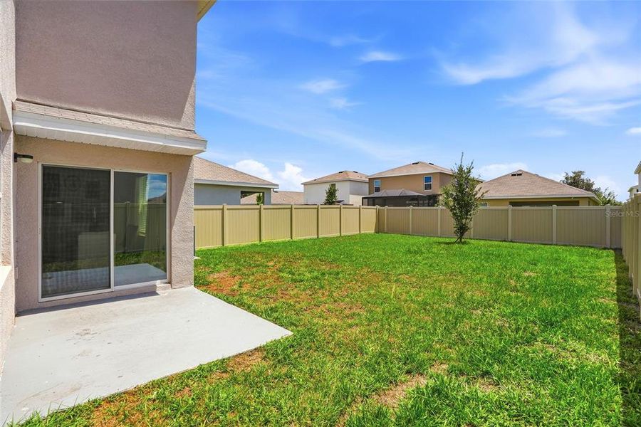Exterior details and patio area of a home in , Wesley Chapel (Image 25).