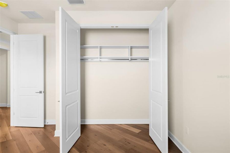 Spacious, unfurnished interior of a new home in , Tarpon Springs (Image 31). Spacious, unfurnished interior of a new home in , Tarpon Springs (Image 31).