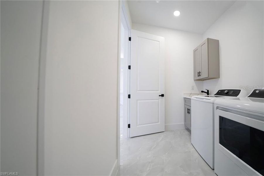 Image 20 of a home in .