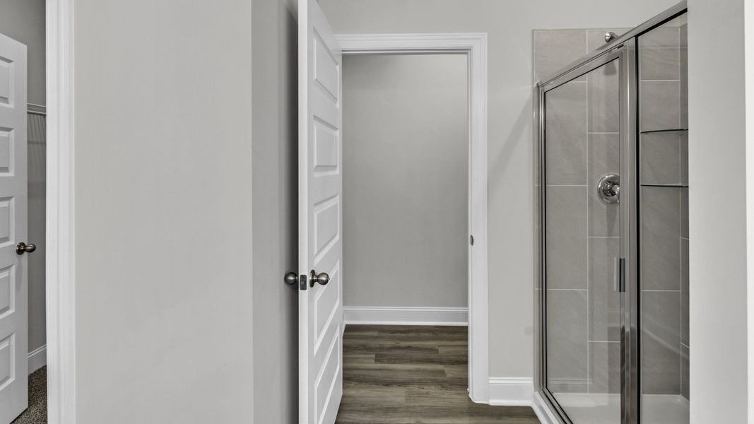 Image 33 of a home in Hedge Rose.