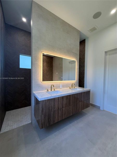 Furnished interior view inside a new home in , Miami (Image 4).