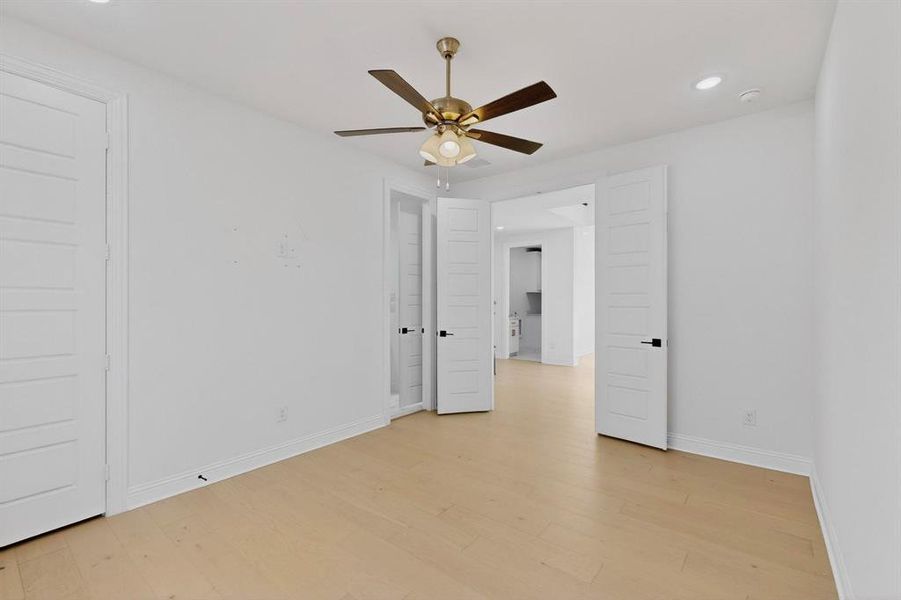 Spacious, unfurnished interior of a new home in , Prosper (Image 25).