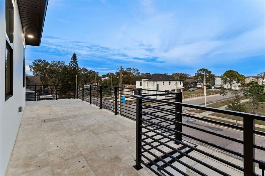 Exterior details and patio area of a home in , Tampa (Image 25).