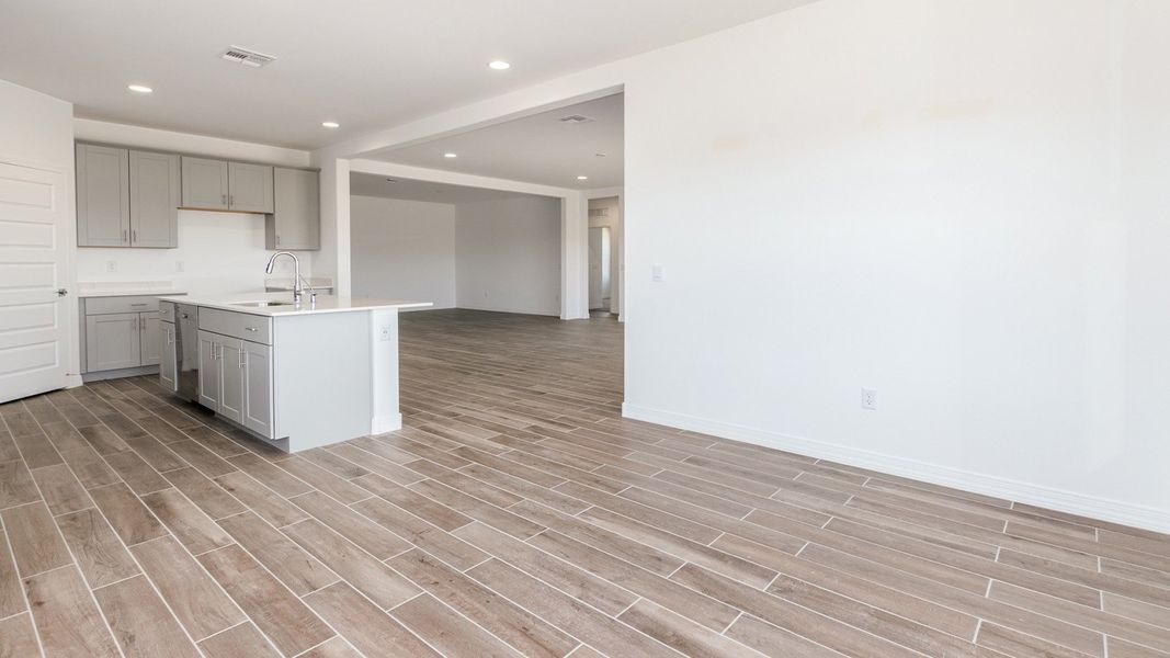 Representative unfurnished interior of a home built from the Catalina - Plan H50T4 by D.R. Horton in Sahuarita Acres, Sahuarita (Image 25).