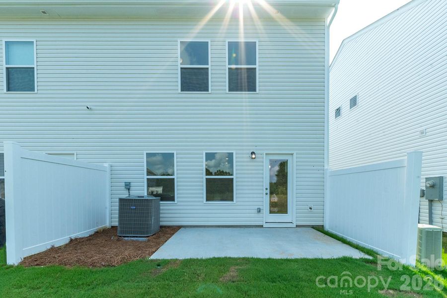 Rear Exterior Rear Exterior