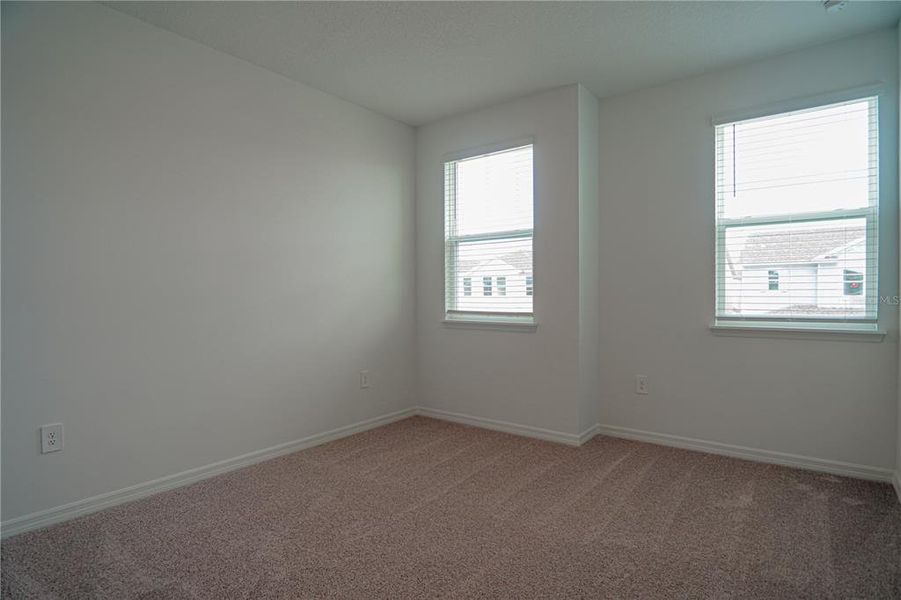 Spacious, unfurnished interior of a new home in , Winter Garden (Image 13).