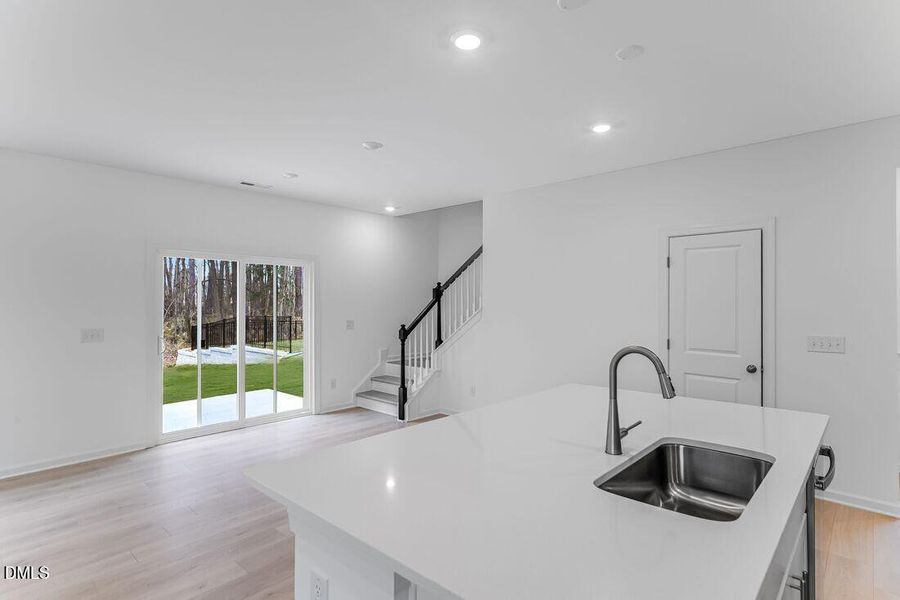 hj-nc-raleigh-eagle-trace-stella-lot-108