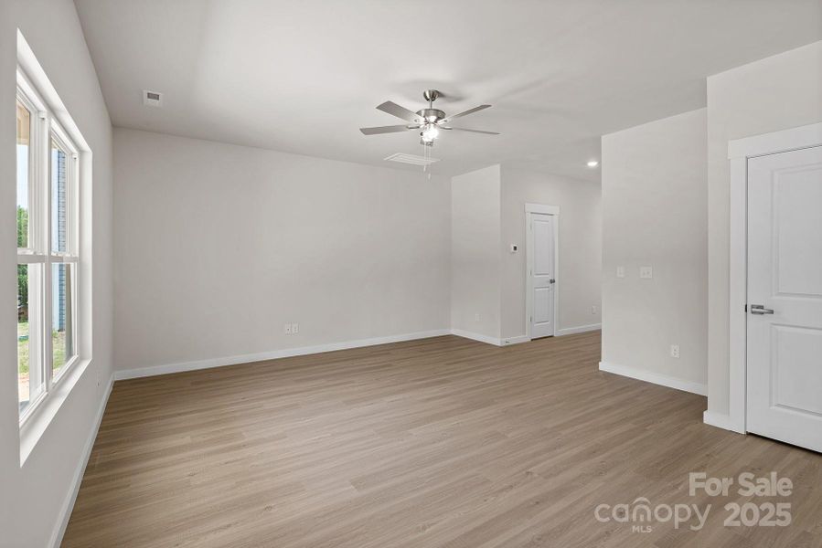 Spacious, unfurnished interior of a new home in , Winston-Salem (Image 17).