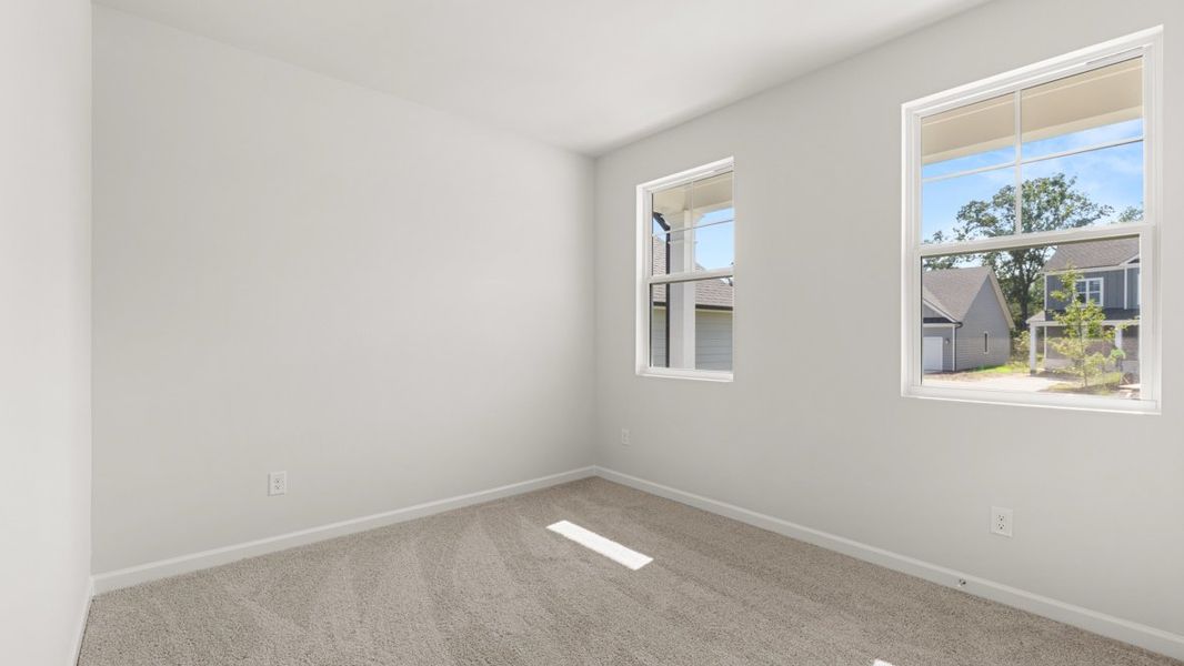 Representative unfurnished interior of a home built from the Freeport by D.R. Horton in Hamptons at Riverwood North, Dallas (Image 27).