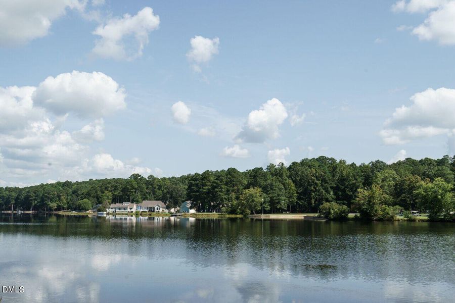 Copy of 032-1280x960-lake-view