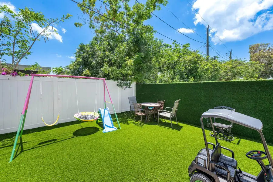 408NW12thAveBoyntonBeach-27