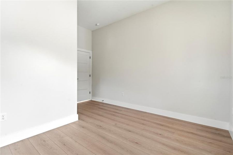 Spacious, unfurnished interior of a new home in , Orlando (Image 30). Spacious, unfurnished interior of a new home in , Orlando (Image 30).