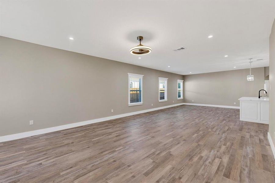 Spacious, unfurnished interior of a new home in , Terrell (Image 15).