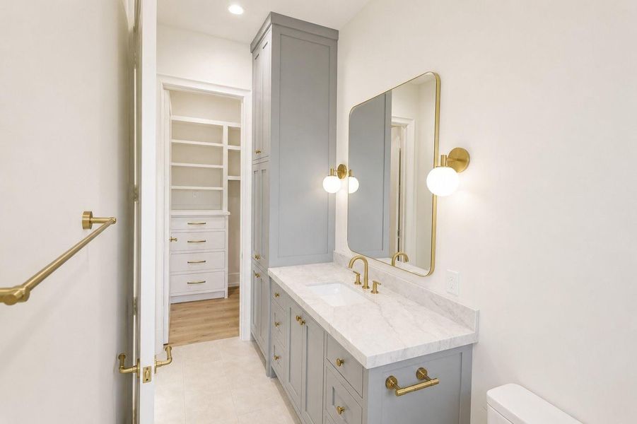 Furnished interior view inside a new home in , Houston (Image 20).