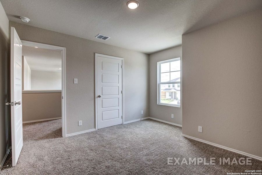Spacious, unfurnished interior of a new home in Horizon Pointe, Seguin (Image 98).