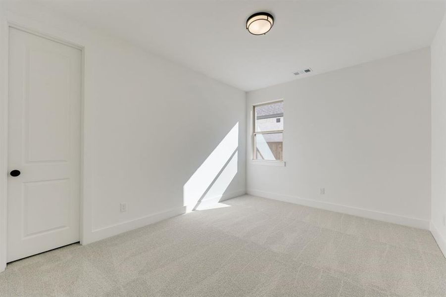 Spacious, unfurnished interior of a new home in BridgeWater, Midlothian (Image 22).