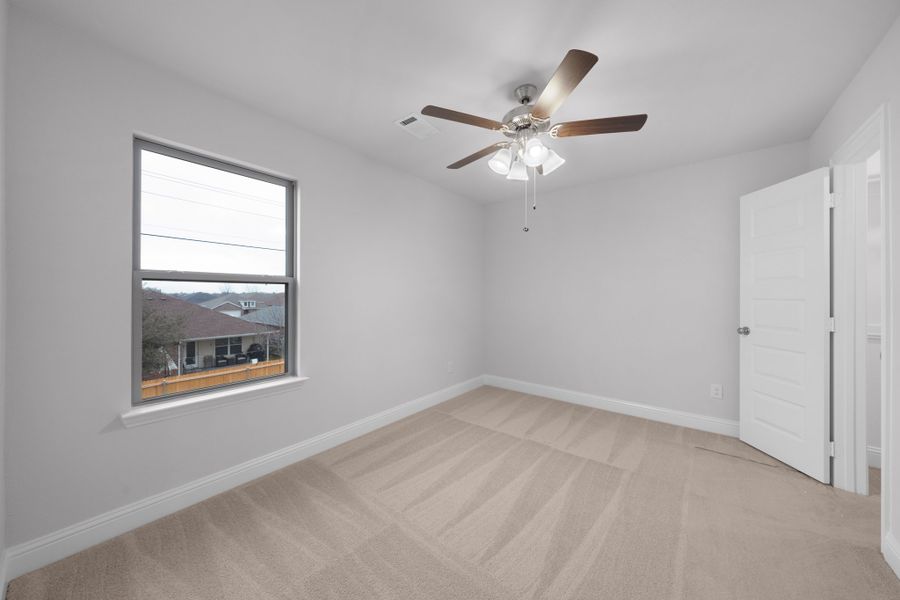 Spacious, unfurnished interior of a new home in Stonecreek, Sulphur Springs (Image 32). Spacious, unfurnished interior of a new home in Stonecreek, Sulphur Springs (Image 32).
