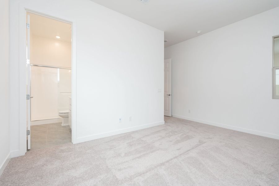 Spacious, unfurnished interior of a new home in Soleo, Queen Creek (Image 16).