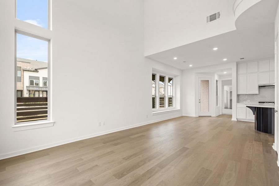 Spacious, unfurnished interior of a new home in Bridgeland, Cypress (Image 20).