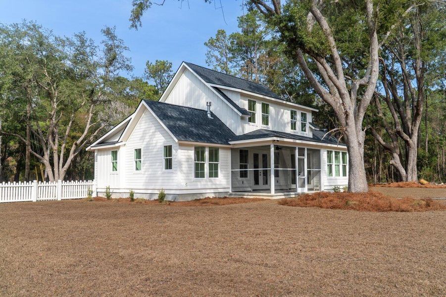 Exterior details and patio area of a home in , Awendaw (Image 34).