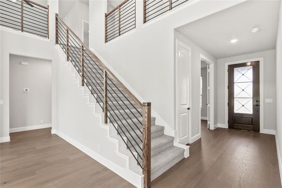 Spacious, unfurnished interior of a new home in Crystal Lake Estates, Red Oak (Image 29). Spacious, unfurnished interior of a new home in Crystal Lake Estates, Red Oak (Image 29).