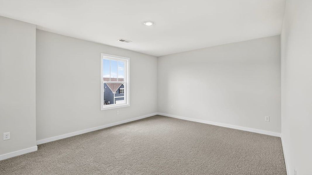 Spacious, unfurnished interior of a new home in Sunset Summits, Spartanburg (Image 30). Spacious, unfurnished interior of a new home in Sunset Summits, Spartanburg (Image 30).