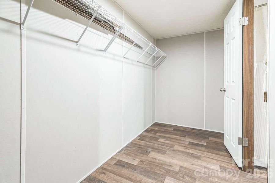 Spacious, unfurnished interior of a new home in , Mooresboro (Image 12).