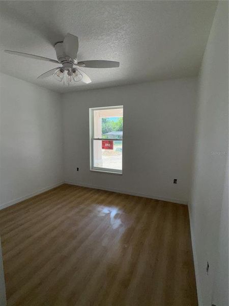 Spacious, unfurnished interior of a new home in , Ocala (Image 7).