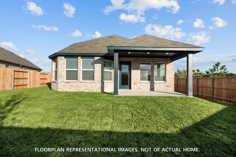 Exterior details and patio area of a home in Moran Ranch, Willis (Image 3).