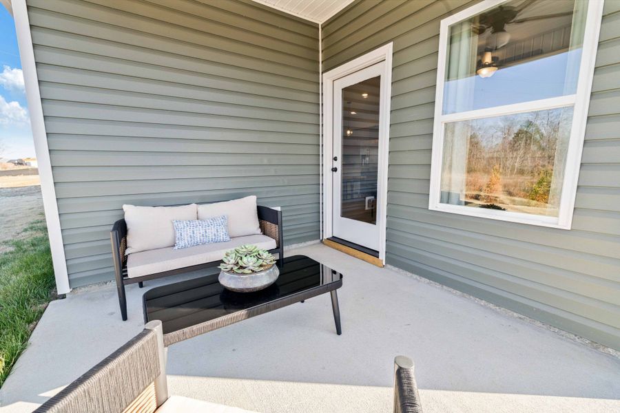 Photos are of model home and features/colors of this listing vary. Photos are of model home and features/colors of this listing vary.