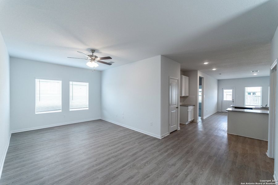 Spacious, unfurnished interior of a new home in Katzer Ranch, Converse (Image 11). Spacious, unfurnished interior of a new home in Katzer Ranch, Converse (Image 11).