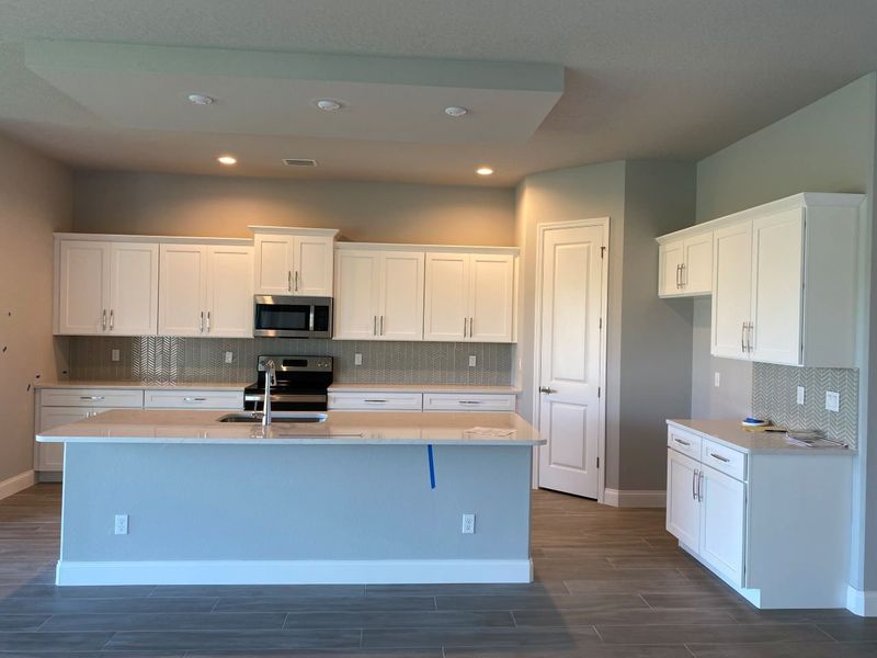 Representative furnished interior of a home built from the Avery by Paytas Homes in The Reserve at Victoria, Deland (Image 28).