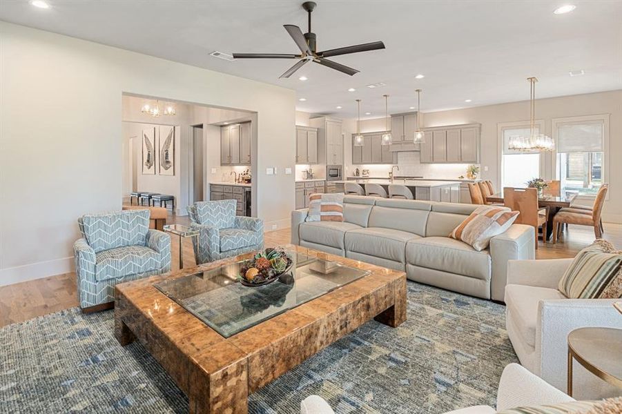 Furnished interior view inside a new home in , Mabank (Image 28). Furnished interior view inside a new home in , Mabank (Image 28).