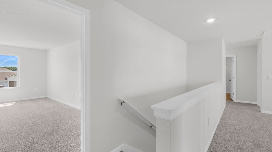 Spacious, unfurnished interior of a new home in Wesley Park, Crawfordville (Image 35).