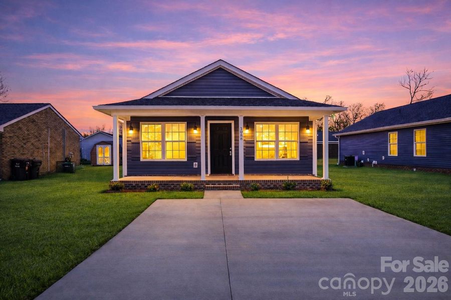 Welcome to 1088 Carolina Ave Ext