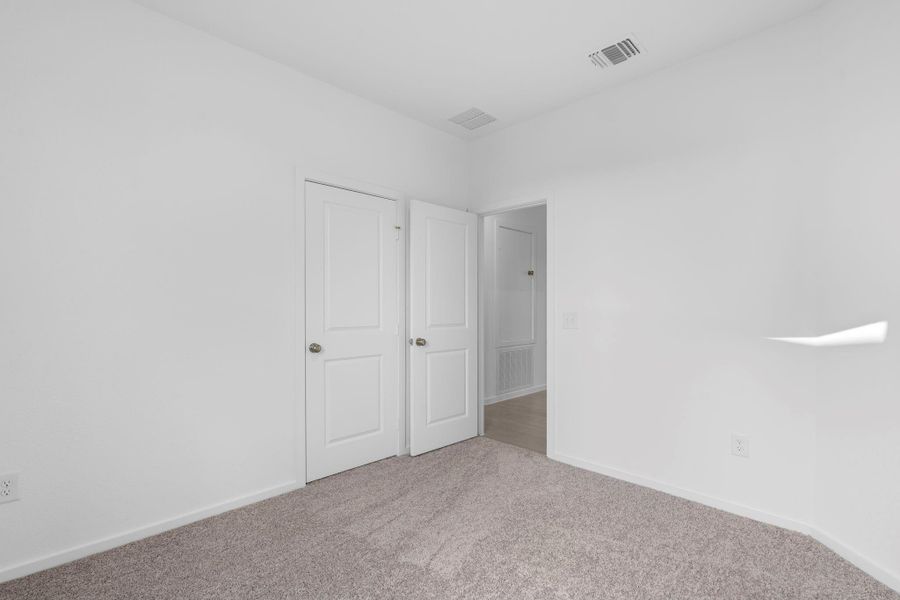 Spacious, unfurnished interior of a new home in Windcress, Baytown (Image 12). Spacious, unfurnished interior of a new home in Windcress, Baytown (Image 12).