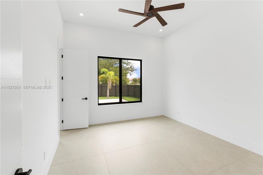 Spacious, unfurnished interior of a new home in , Cape Coral (Image 38). Spacious, unfurnished interior of a new home in , Cape Coral (Image 38).