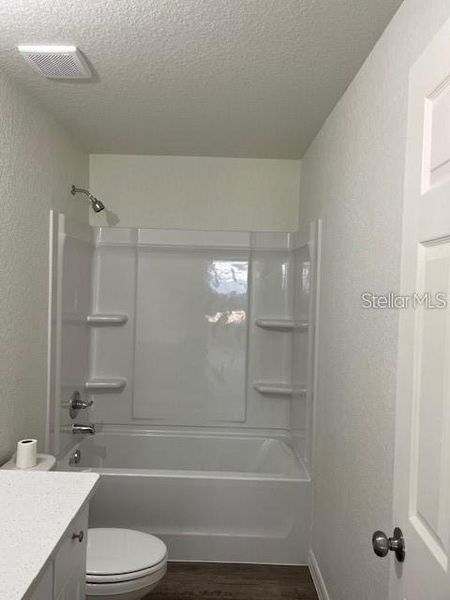 Image 12 of a home in . Image 12 of a home in .