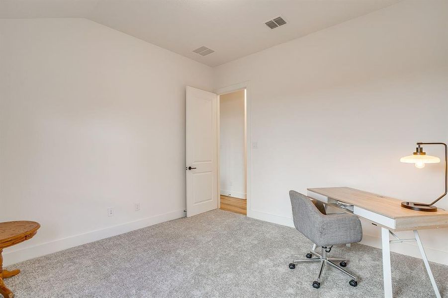 Furnished interior view inside a new home in Walsh 70', Fort Worth (Image 36).