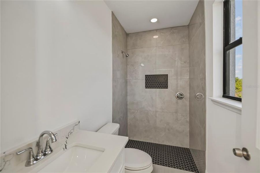 Furnished interior view inside a new home in , Port Charlotte (Image 51).