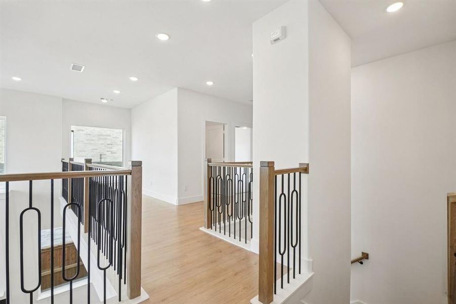 Image 34 of a home in .