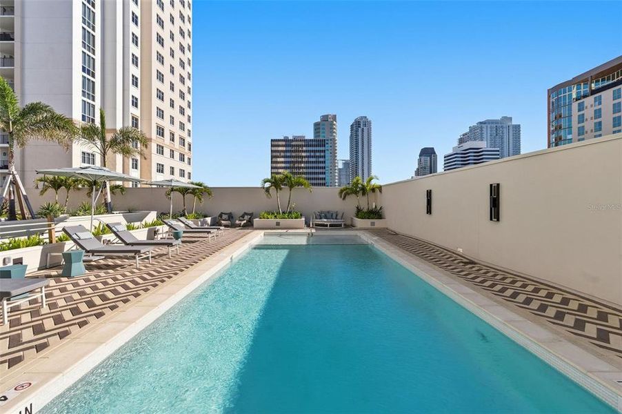 Condo located in St. Petersburg, FL showcasing its design and architecture (Image 36). Condo located in St. Petersburg, FL showcasing its design and architecture (Image 36).