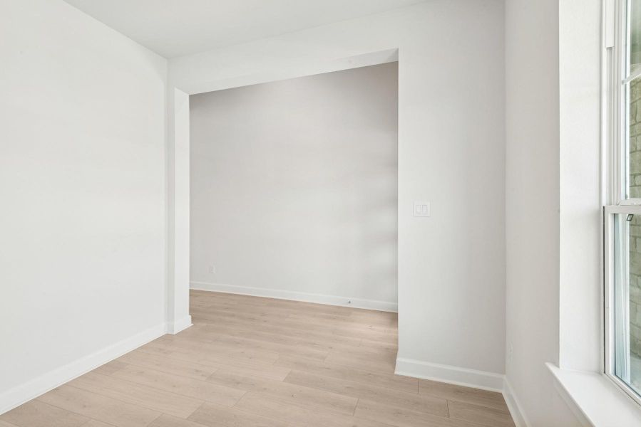 Spacious, unfurnished interior of a new home in Pomona 45' Homesites, Manvel (Image 29).