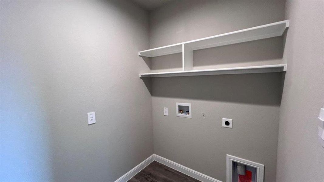 Spacious, unfurnished interior of a new home in Bluestem, Rhome (Image 19). Spacious, unfurnished interior of a new home in Bluestem, Rhome (Image 19).