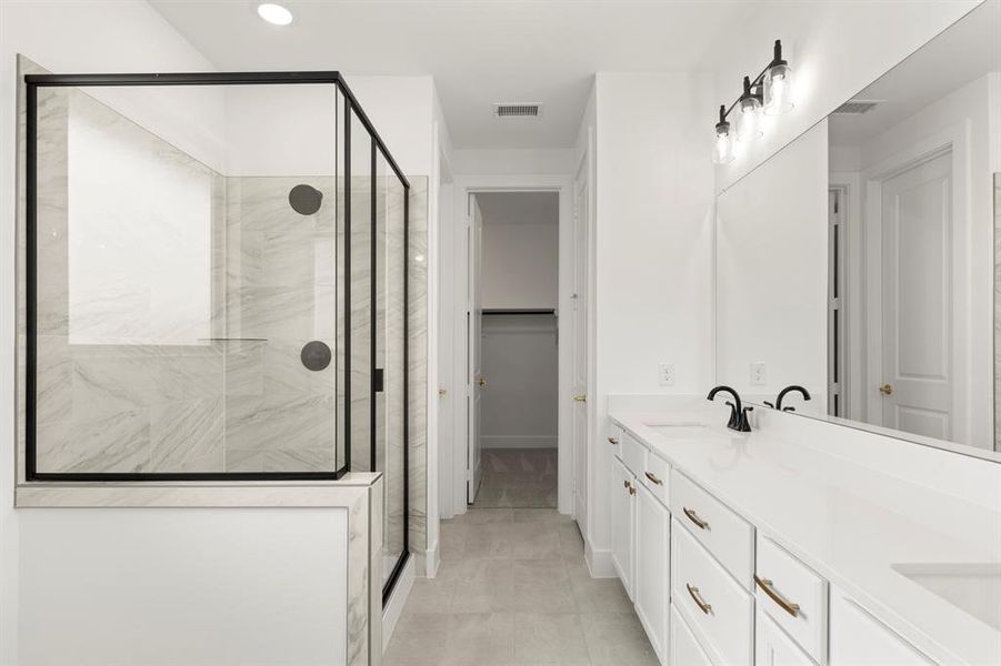 15. 3724 Outpost - Bath