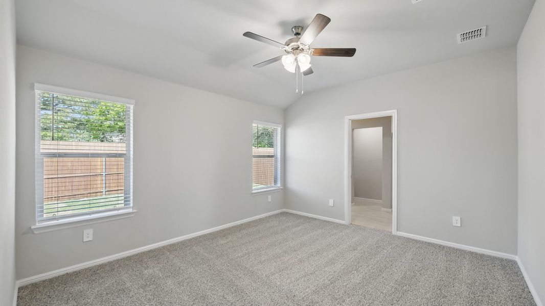 Spacious, unfurnished interior of a new home in Monarch at the Meadows, Ponder (Image 24).